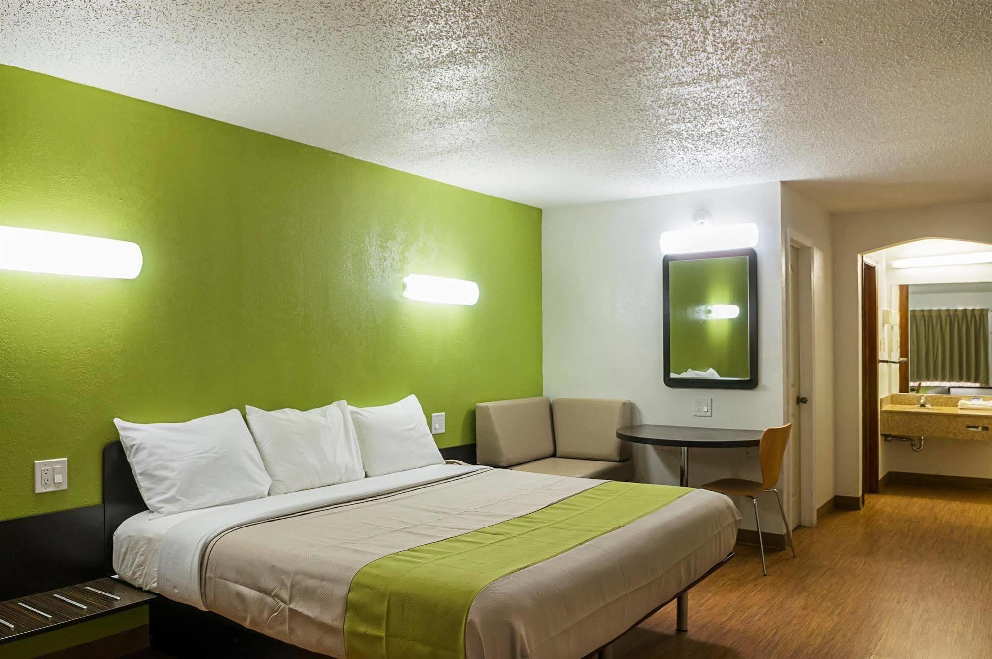 Hotel Red Roof New Orleans - Westbank
