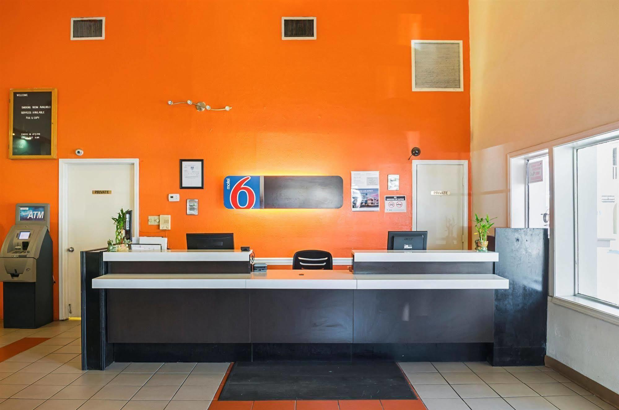 Hotel Red Roof New Orleans - Westbank 2*