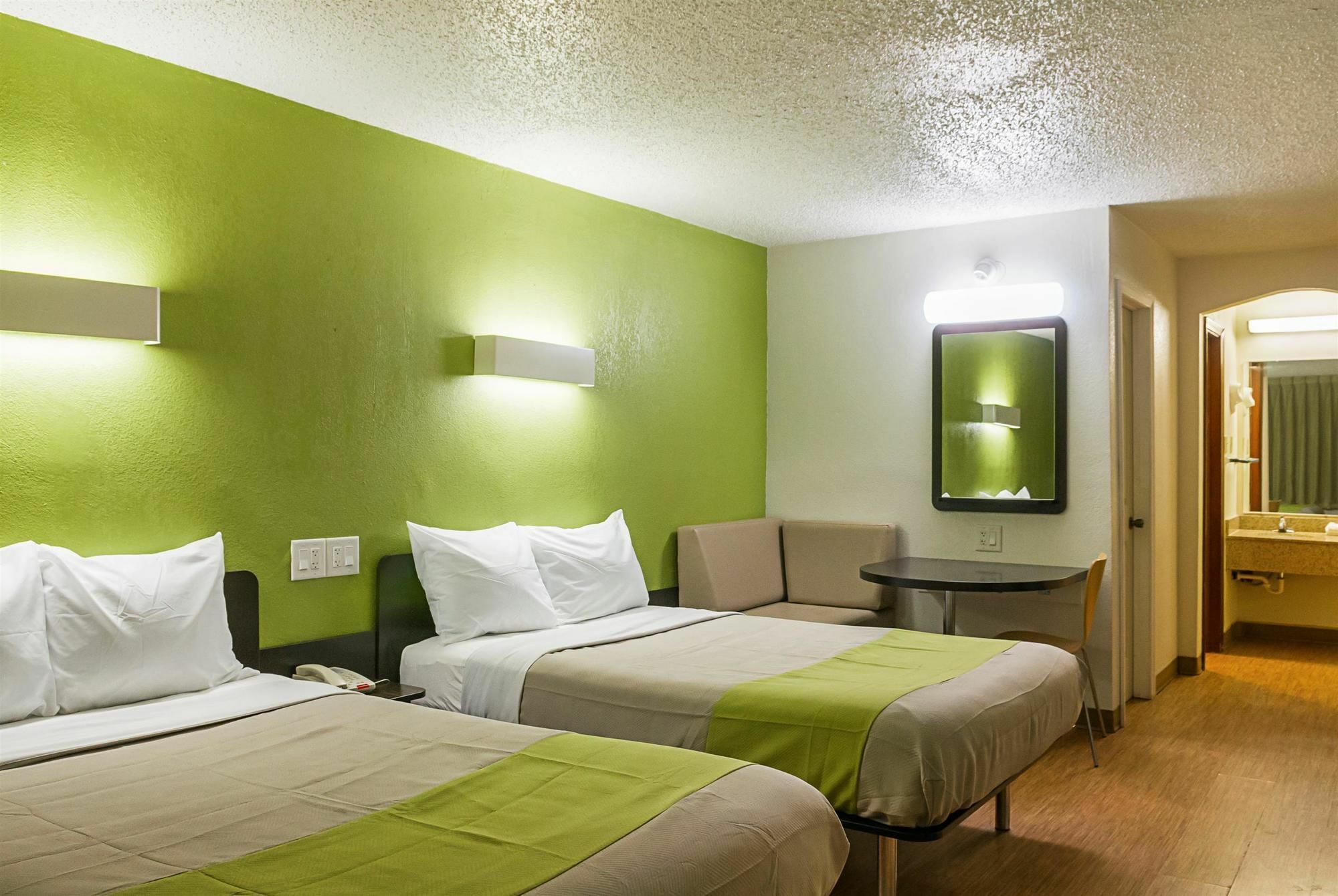 Hotel Red Roof New Orleans - Westbank 2*
